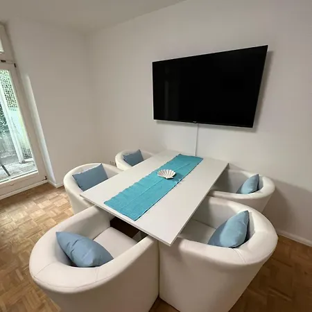 Bernstein Ruhig, Familienfreundlich Mit Garten Apartment