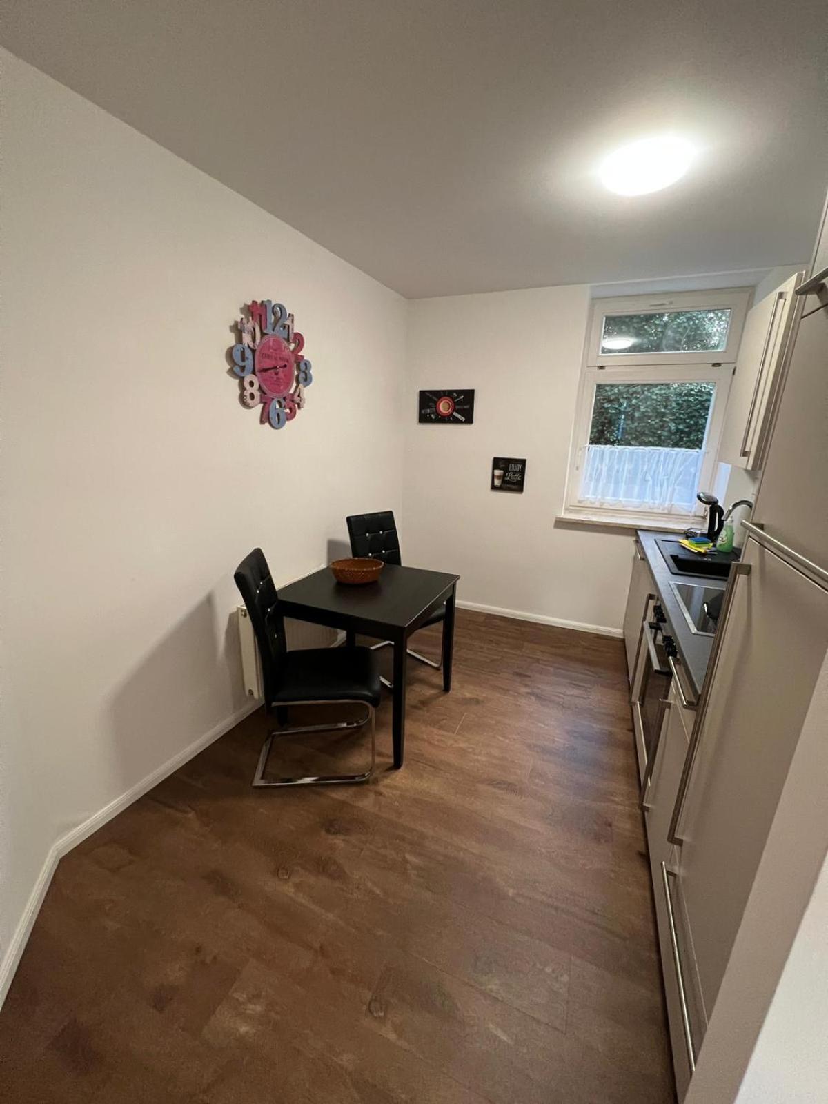 Bernstein Ruhig, Familienfreundlich Mit Garten *