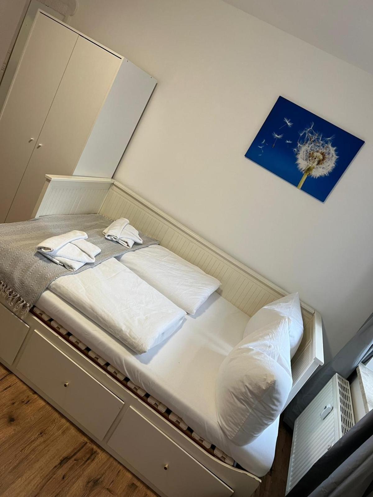 Apartment Bernstein Ruhig, Familienfreundlich Mit Garten